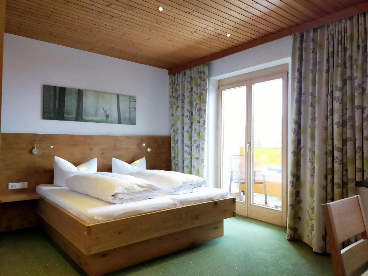 Pension Edelweiss Damüls Exterior foto